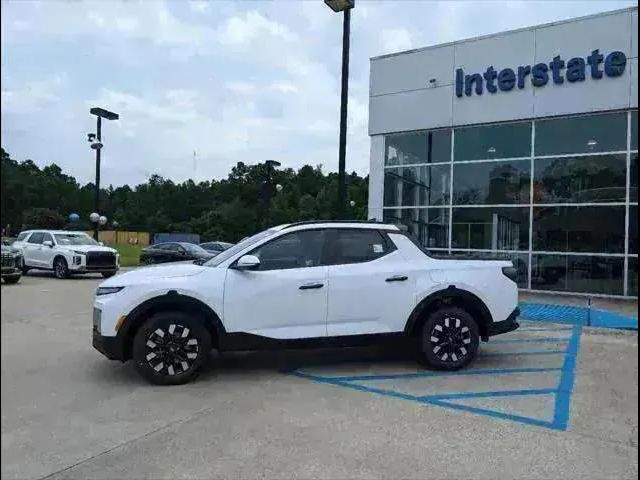 2025 Hyundai Santa Cruz SEL Activity