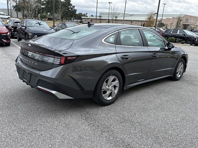 2025 Hyundai Sonata SE