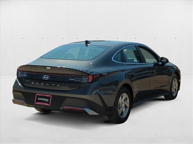 2025 Hyundai Sonata SE