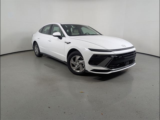 2025 Hyundai Sonata SE
