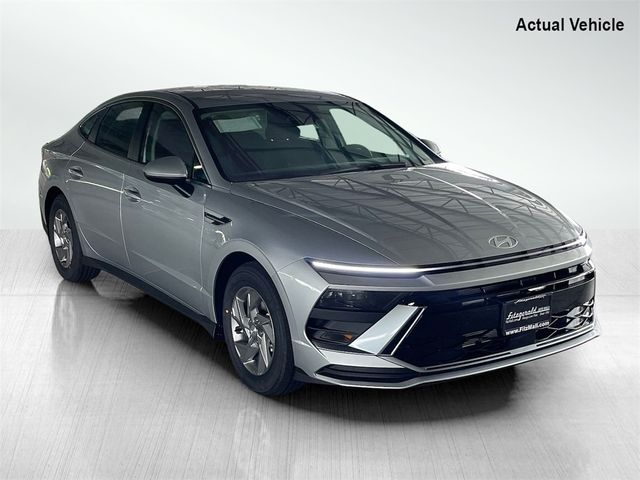 2025 Hyundai Sonata SE