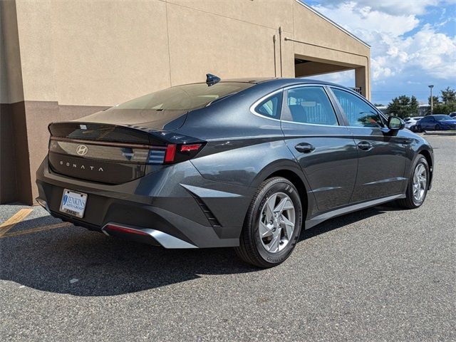 2025 Hyundai Sonata SE