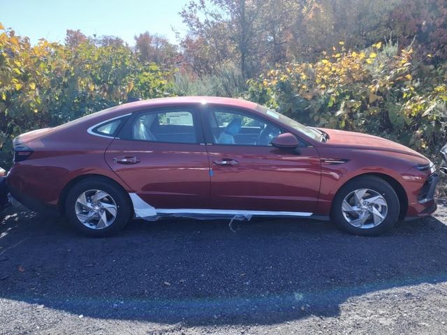 2025 Hyundai Sonata SE