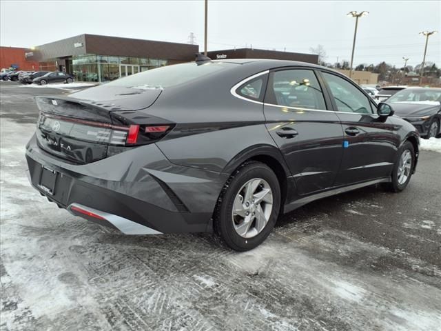 2025 Hyundai Sonata SE