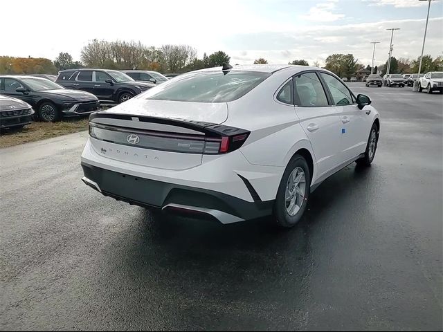 2025 Hyundai Sonata SE