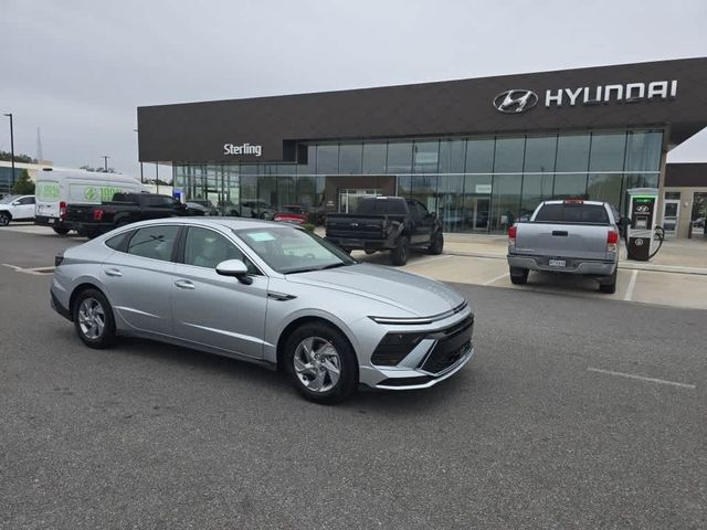 2025 Hyundai Sonata SE