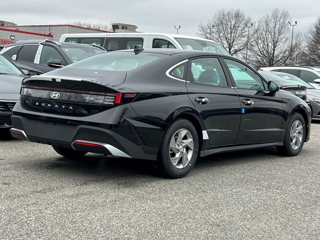 2025 Hyundai Sonata SE