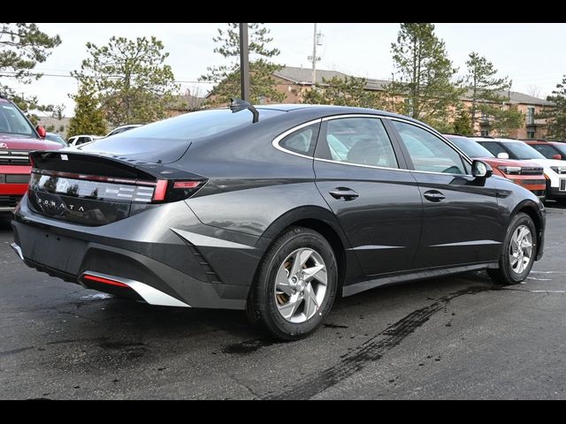 2025 Hyundai Sonata SE