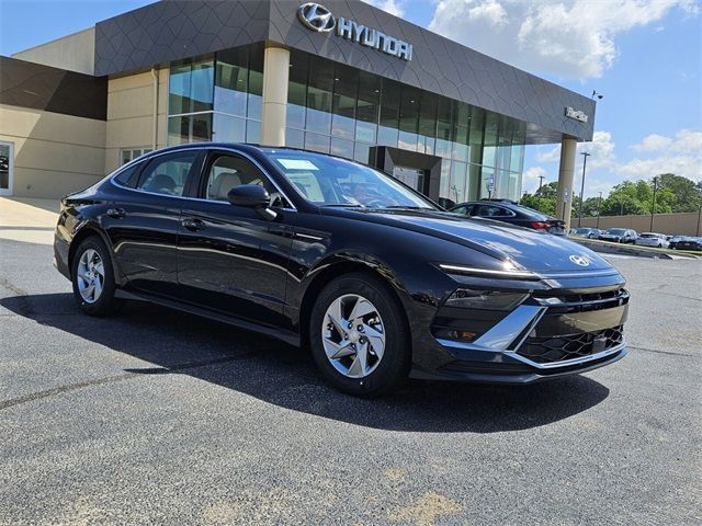 2025 Hyundai Sonata SE