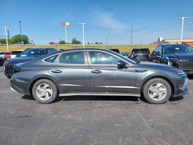 2025 Hyundai Sonata SE