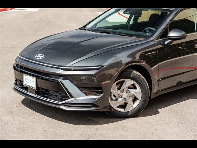 2025 Hyundai Sonata SE