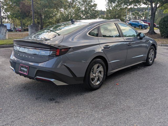 2025 Hyundai Sonata SE