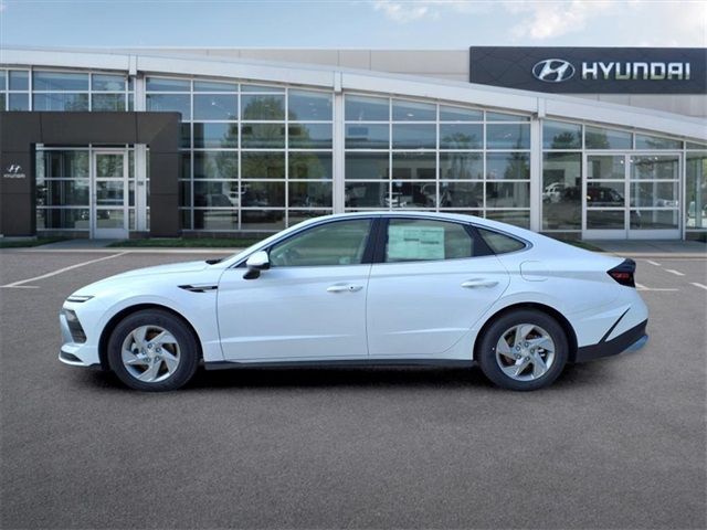 2025 Hyundai Sonata SE