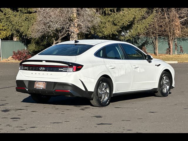 2025 Hyundai Sonata SE