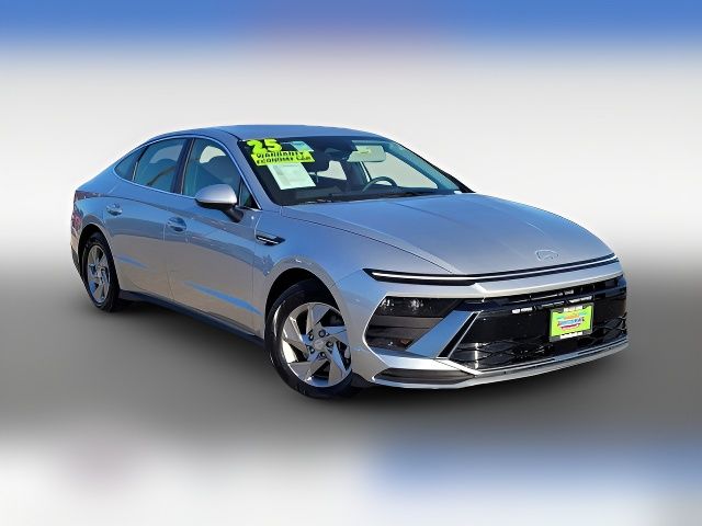 2025 Hyundai Sonata SE