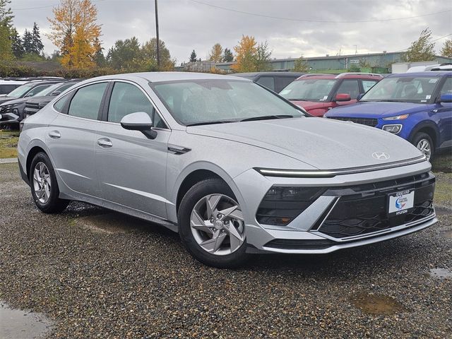 2025 Hyundai Sonata SE