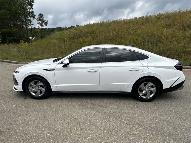 2025 Hyundai Sonata SE