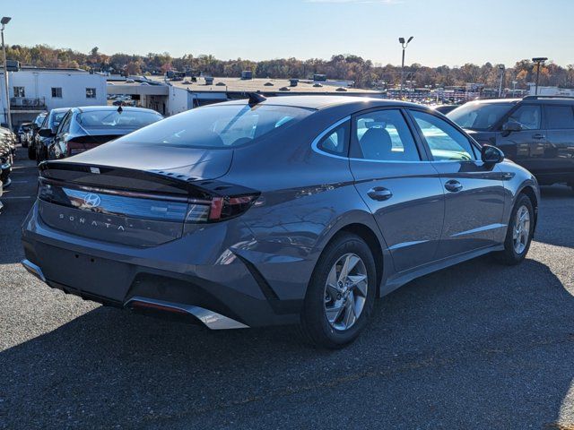 2025 Hyundai Sonata SE