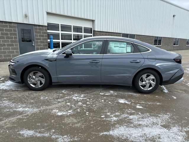 2025 Hyundai Sonata SE