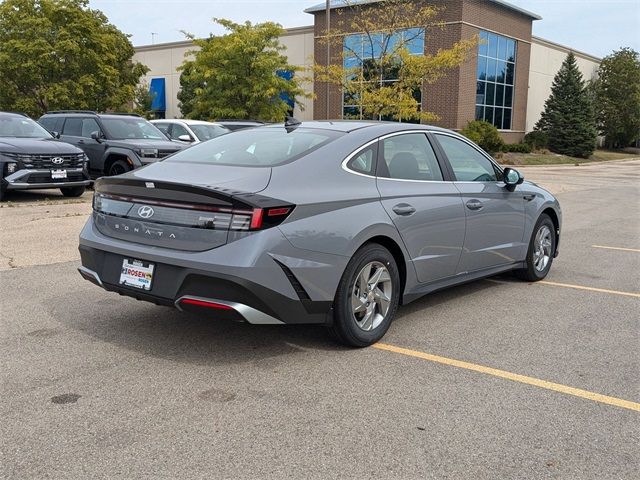 2025 Hyundai Sonata SE