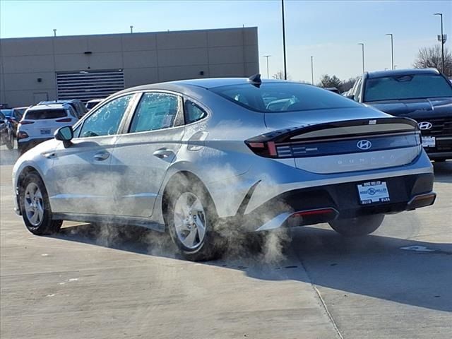 2025 Hyundai Sonata SE