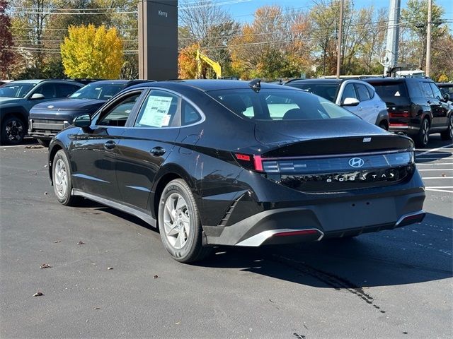 2025 Hyundai Sonata SE