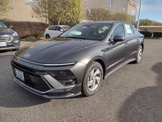 2025 Hyundai Sonata SE