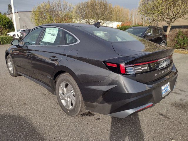 2025 Hyundai Sonata SE