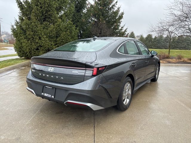 2025 Hyundai Sonata SE