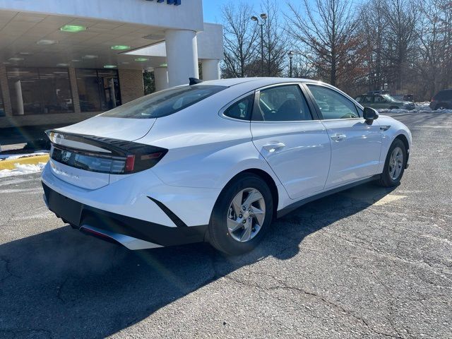 2025 Hyundai Sonata SE