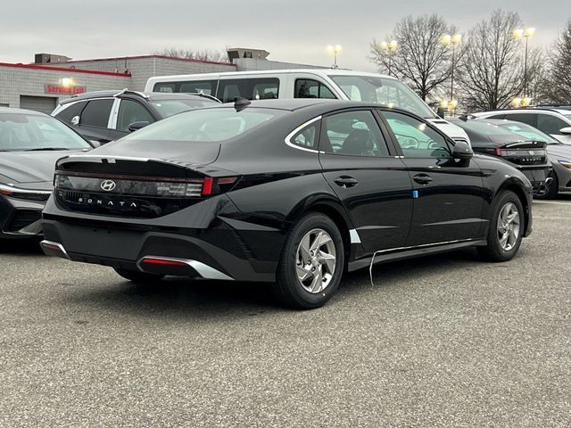 2025 Hyundai Sonata SE