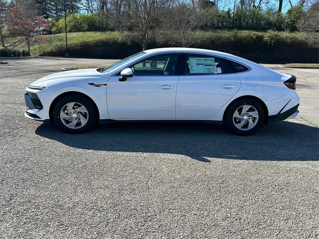 2025 Hyundai Sonata SE
