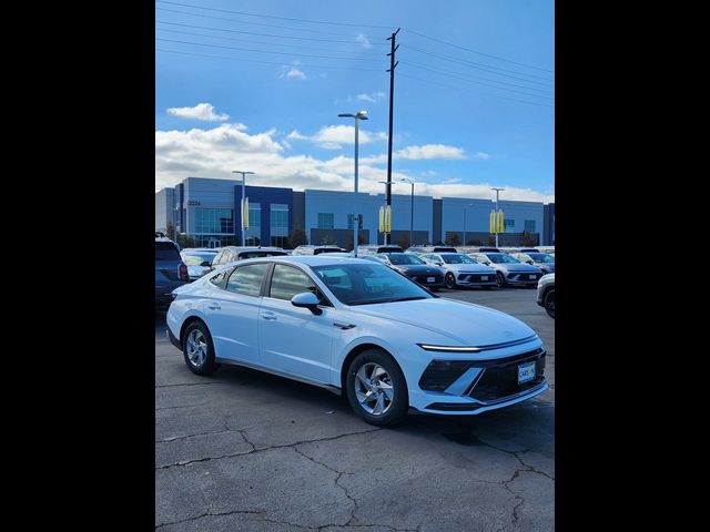 2025 Hyundai Sonata SE