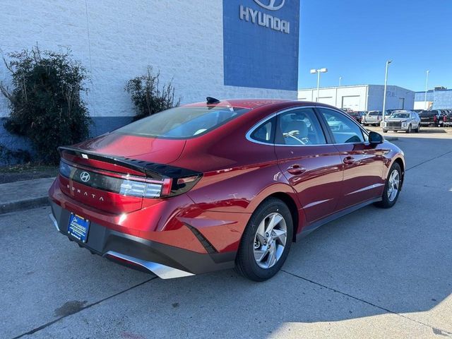 2025 Hyundai Sonata SE