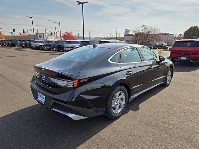 2025 Hyundai Sonata SE