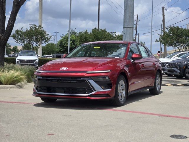 2025 Hyundai Sonata SE