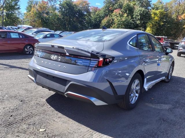 2025 Hyundai Sonata SE