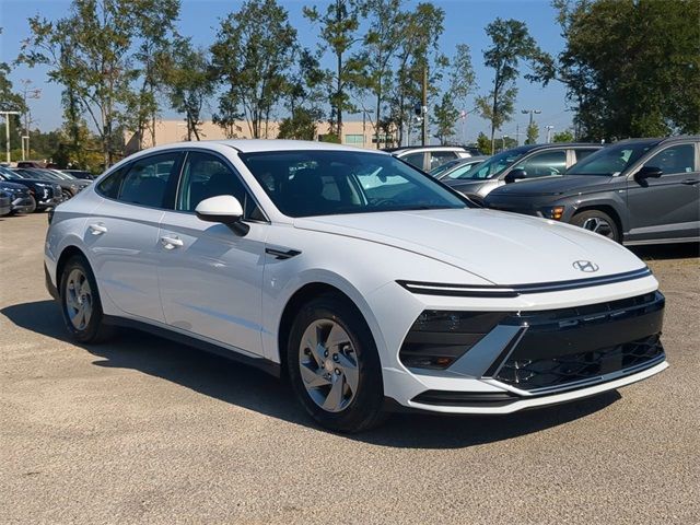 2025 Hyundai Sonata SE