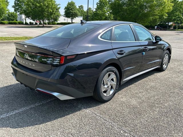 2025 Hyundai Sonata SE