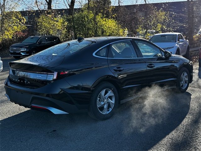 2025 Hyundai Sonata SE