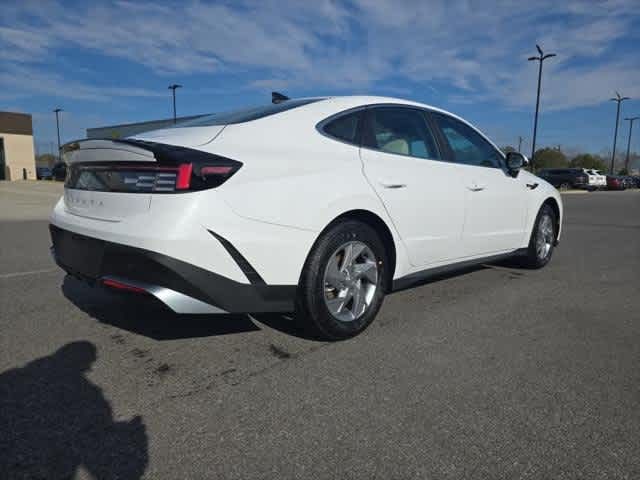 2025 Hyundai Sonata SE