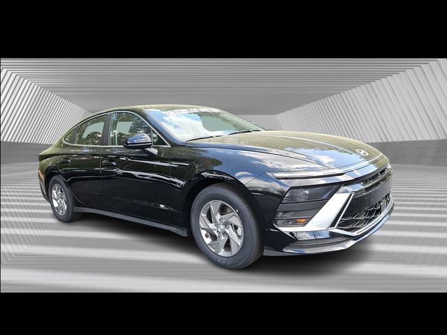 2025 Hyundai Sonata SE