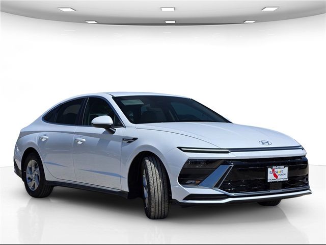2025 Hyundai Sonata SE