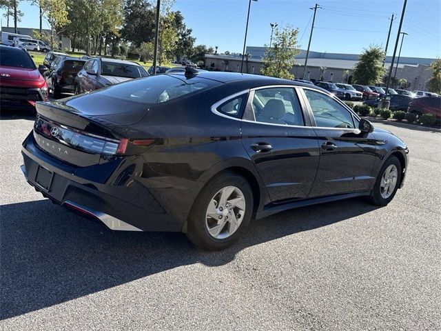 2025 Hyundai Sonata SE