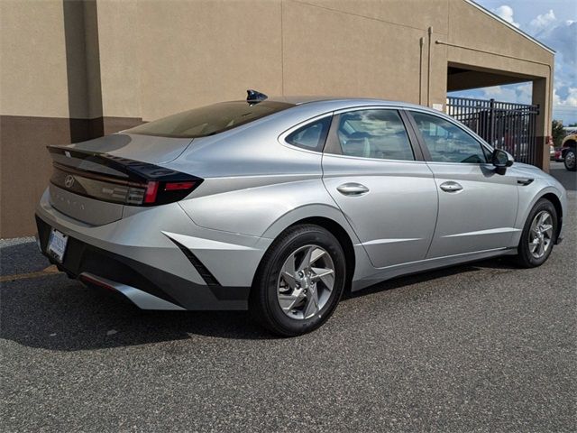 2025 Hyundai Sonata SE