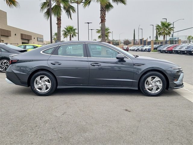 2025 Hyundai Sonata SE