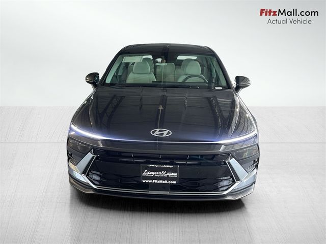 2025 Hyundai Sonata SE