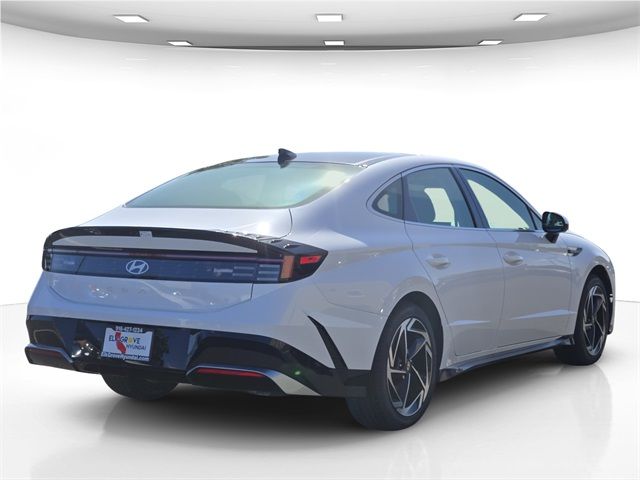 2025 Hyundai Sonata SEL Convenience