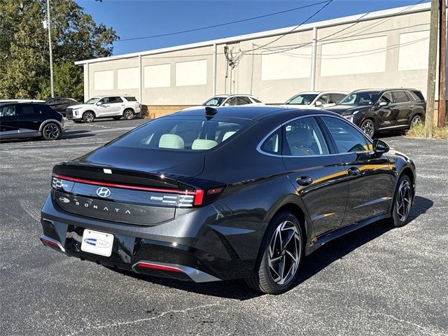 2025 Hyundai Sonata SEL Convenience