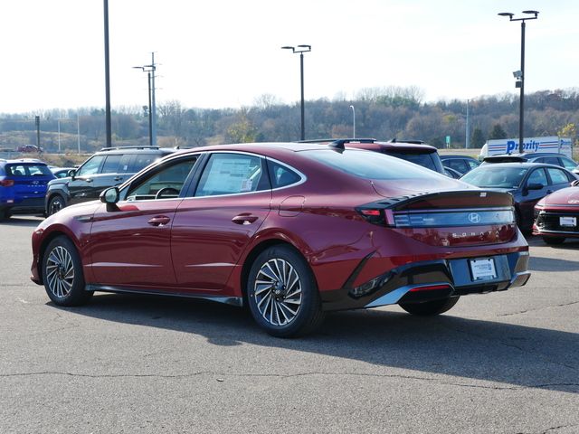 2025 Hyundai Sonata Hybrid SEL